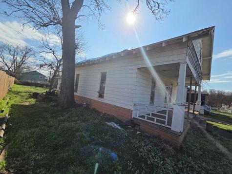 226 W Texas Street Denison TX 75020