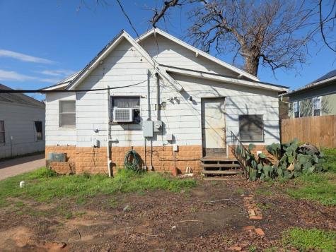 226 W Texas Street Denison TX 75020