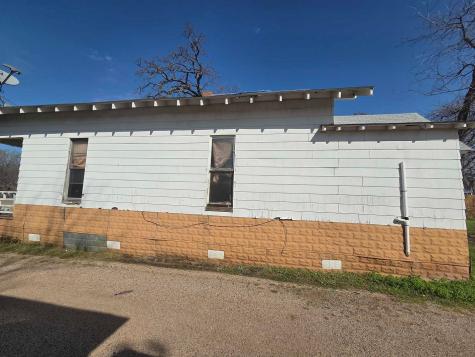 226 W Texas Street Denison TX 75020