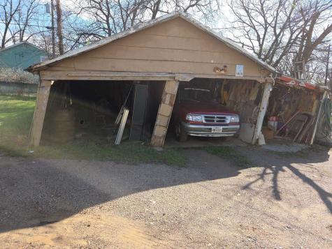 226 W Texas Street Denison TX 75020