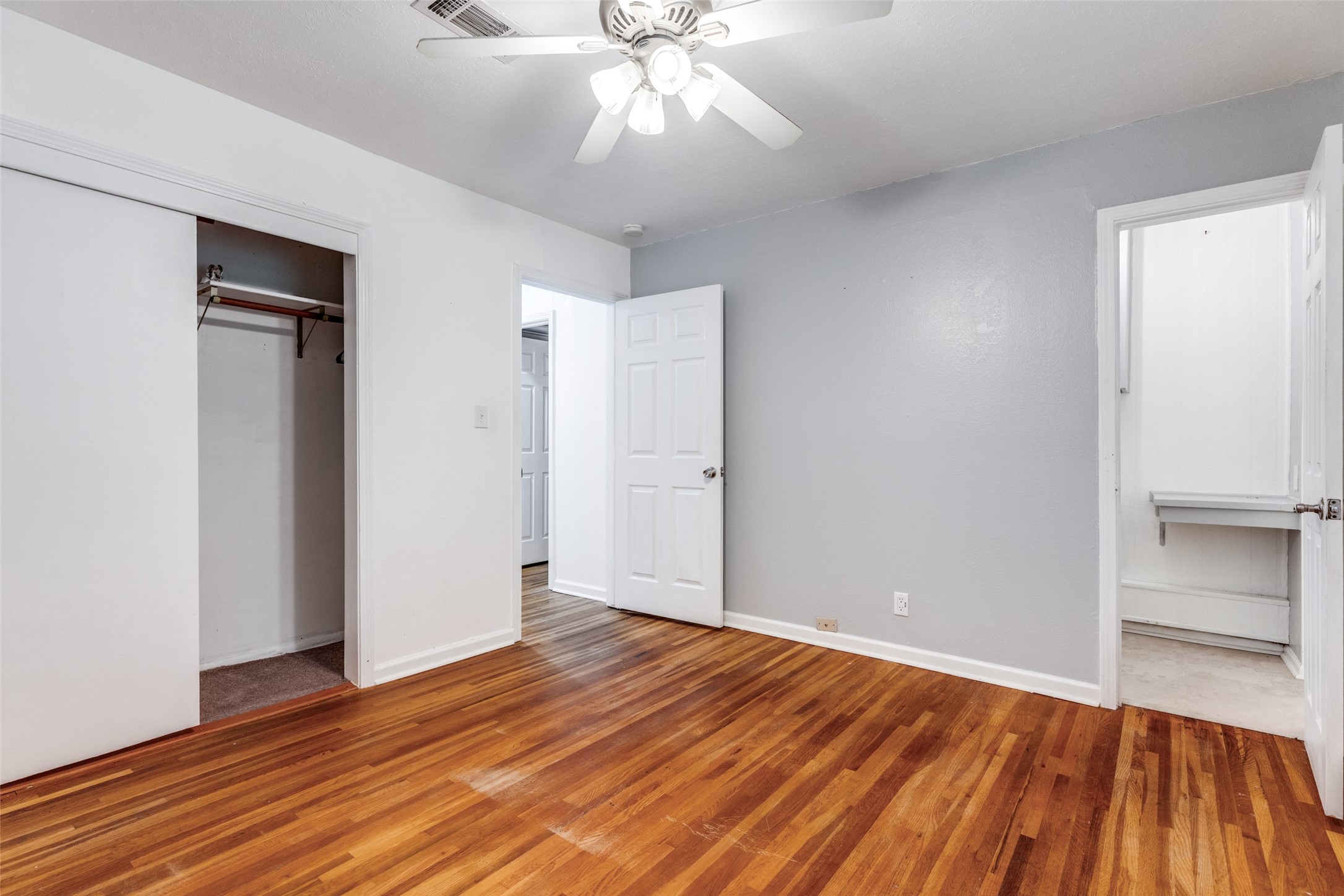 5901 Circular Drive North Richland Hills TX 76117