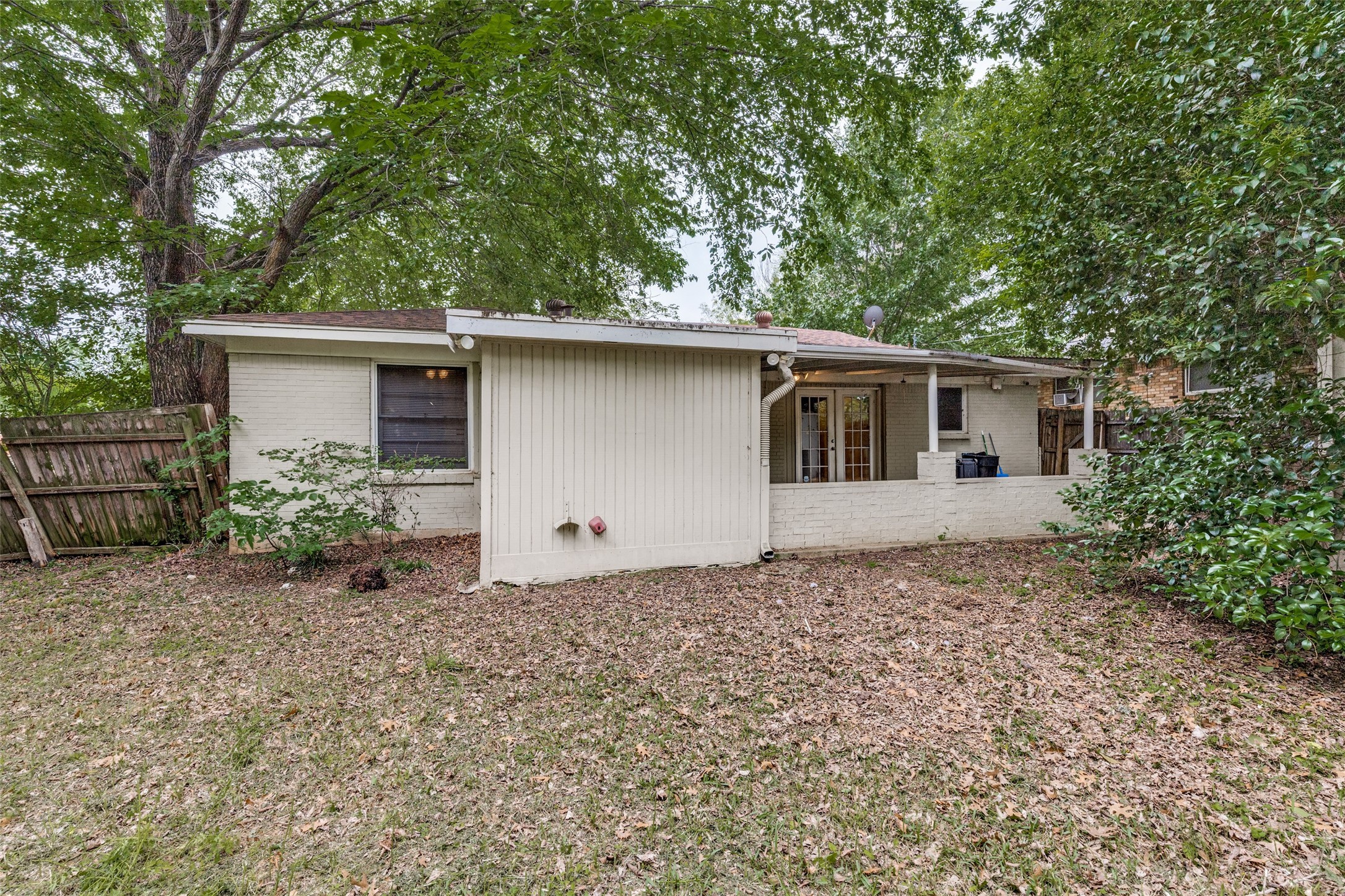 5901 Circular Drive North Richland Hills TX 76117