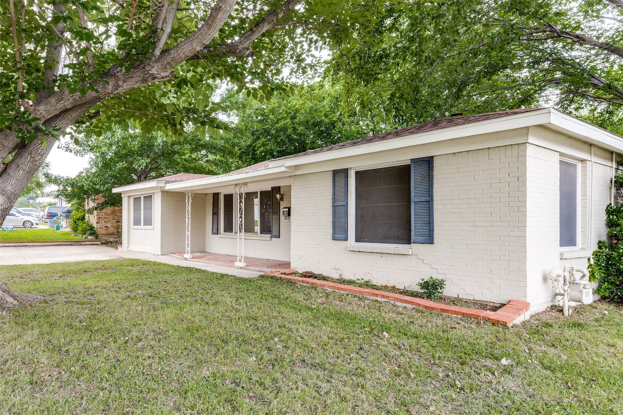 5901 Circular Drive North Richland Hills TX 76117