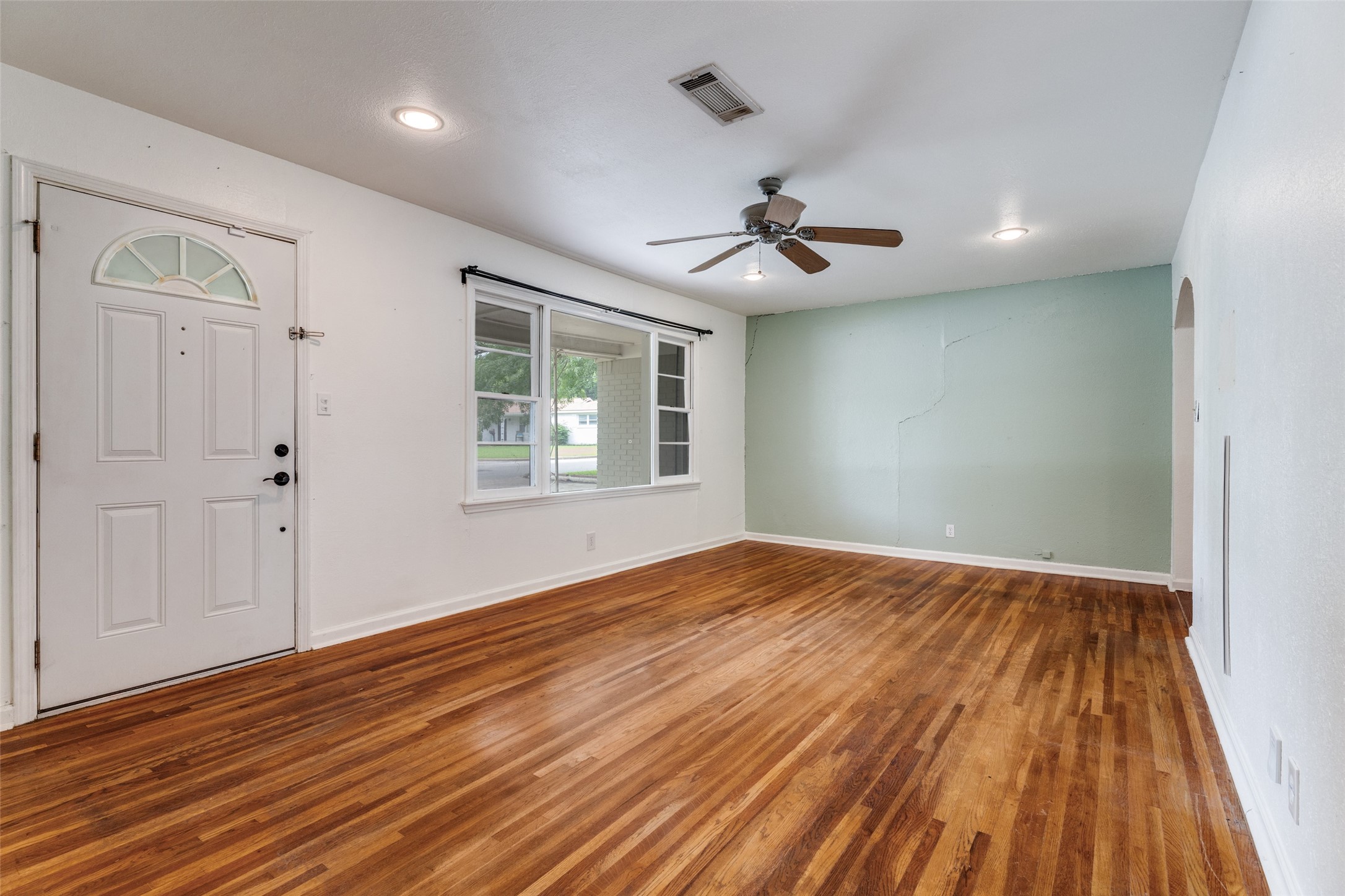 5901 Circular Drive North Richland Hills TX 76117