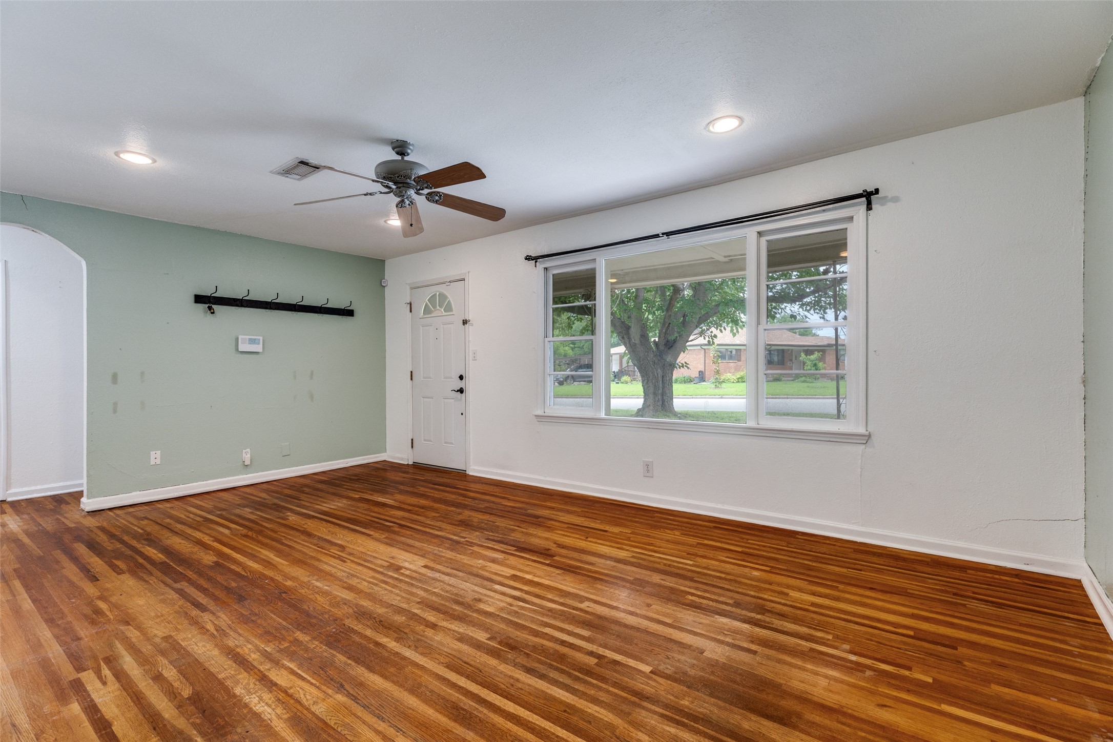 5901 Circular Drive North Richland Hills TX 76117