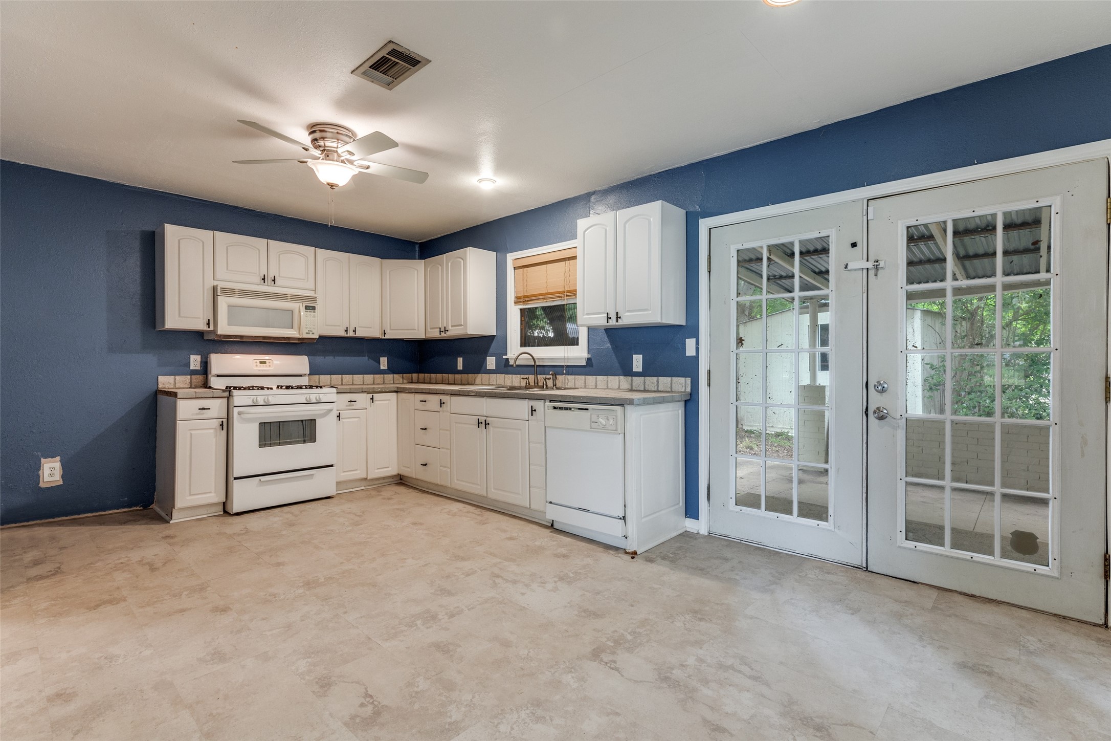 5901 Circular Drive North Richland Hills TX 76117