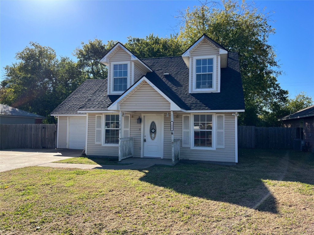 1008 N Brents Avenue Sherman TX 75090