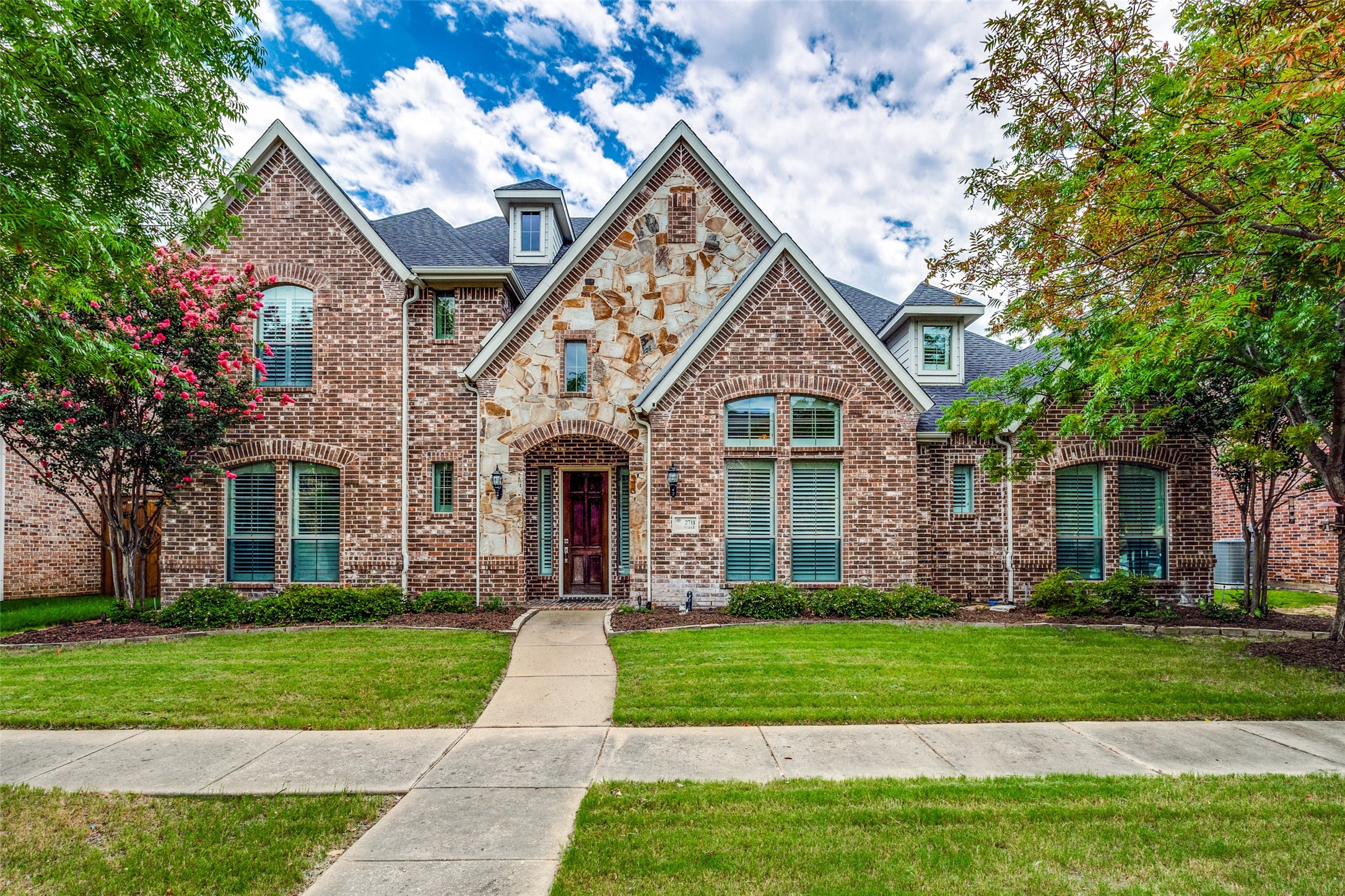 2711 Clearfield Lane Frisco TX 75036