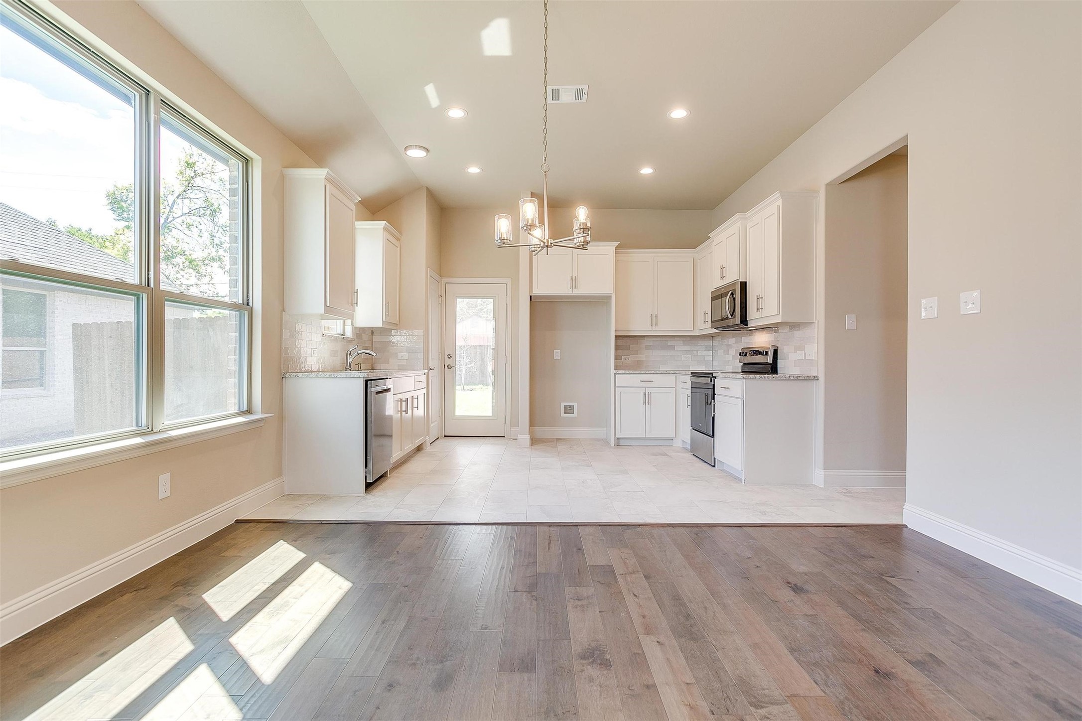 633 Vaquero Street White Settlement TX 76108