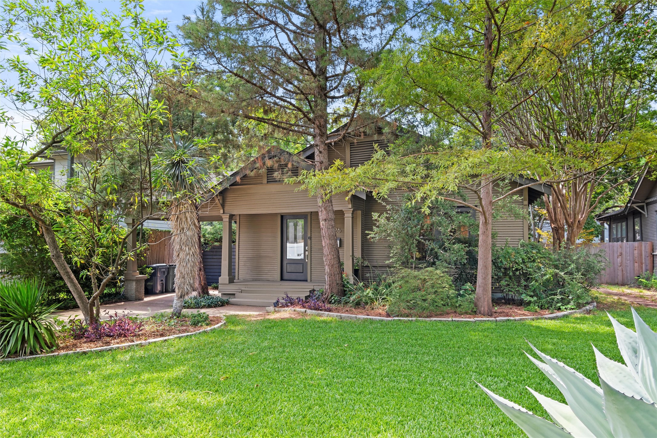 6026 Goliad Avenue Dallas TX 75206