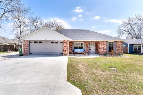 407 Dewitt Street Collinsville TX 76233