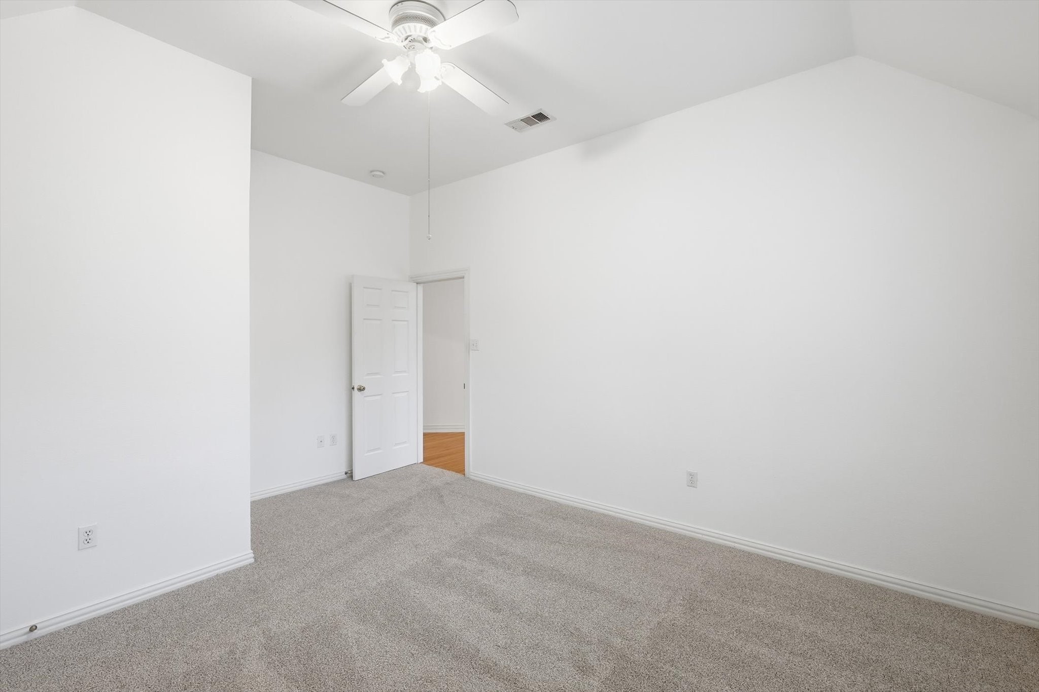 3324 Lexington Avenue Grapevine TX 76051
