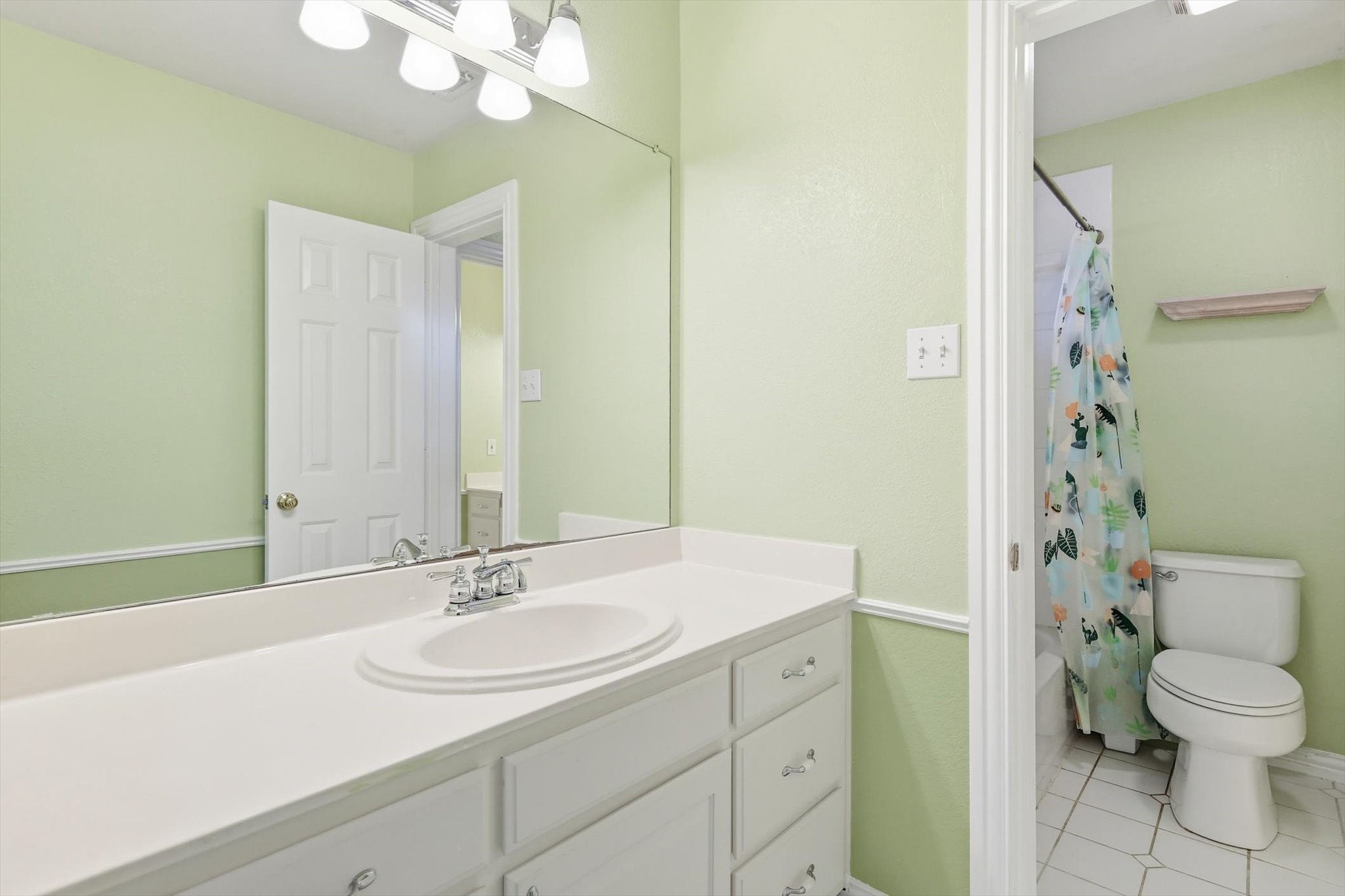 3324 Lexington Avenue Grapevine TX 76051
