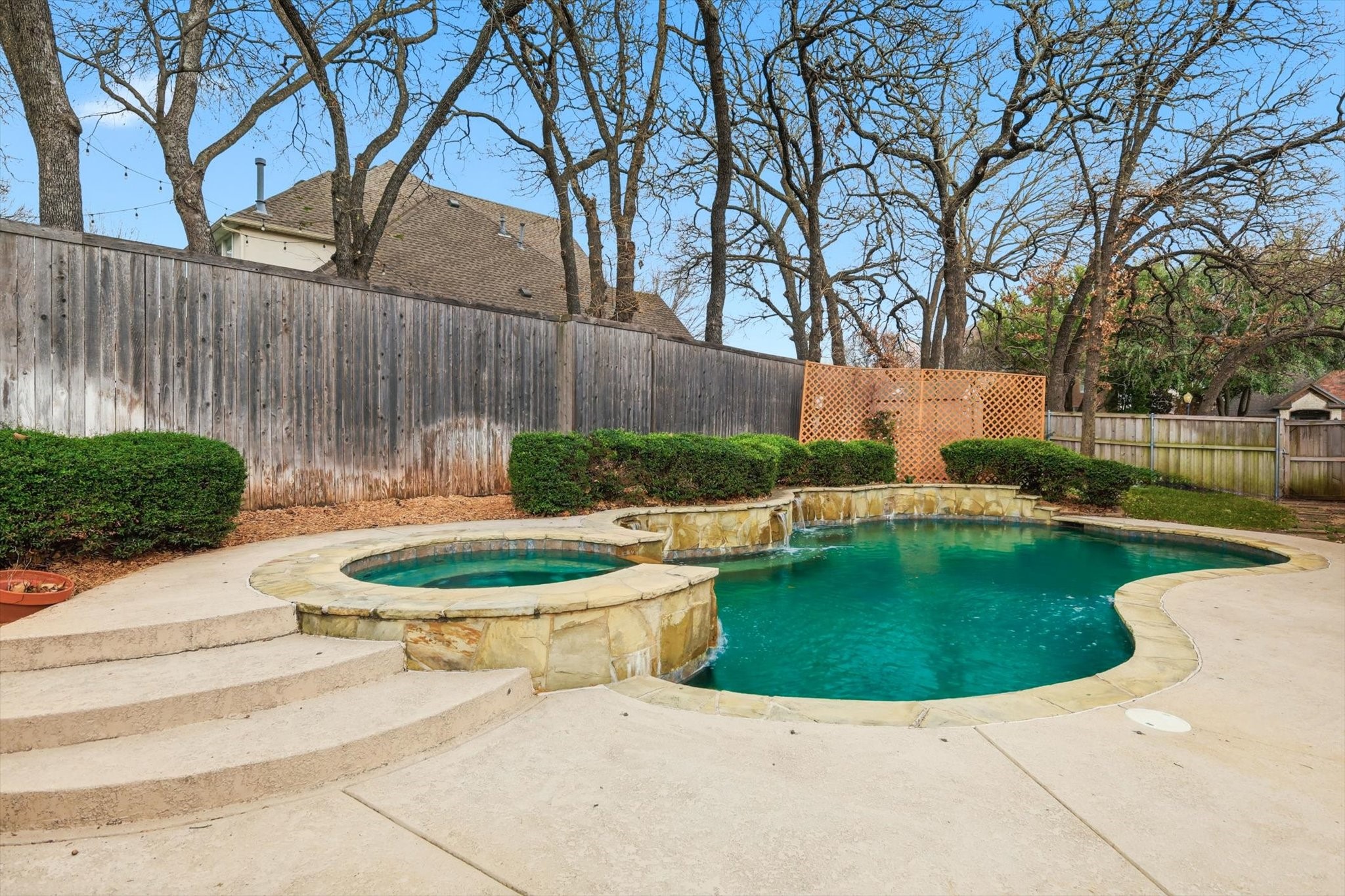 3324 Lexington Avenue Grapevine TX 76051