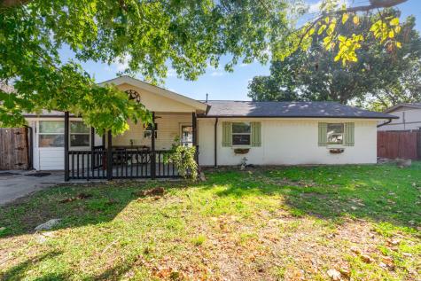 204 W Park Street Little Elm TX 75068