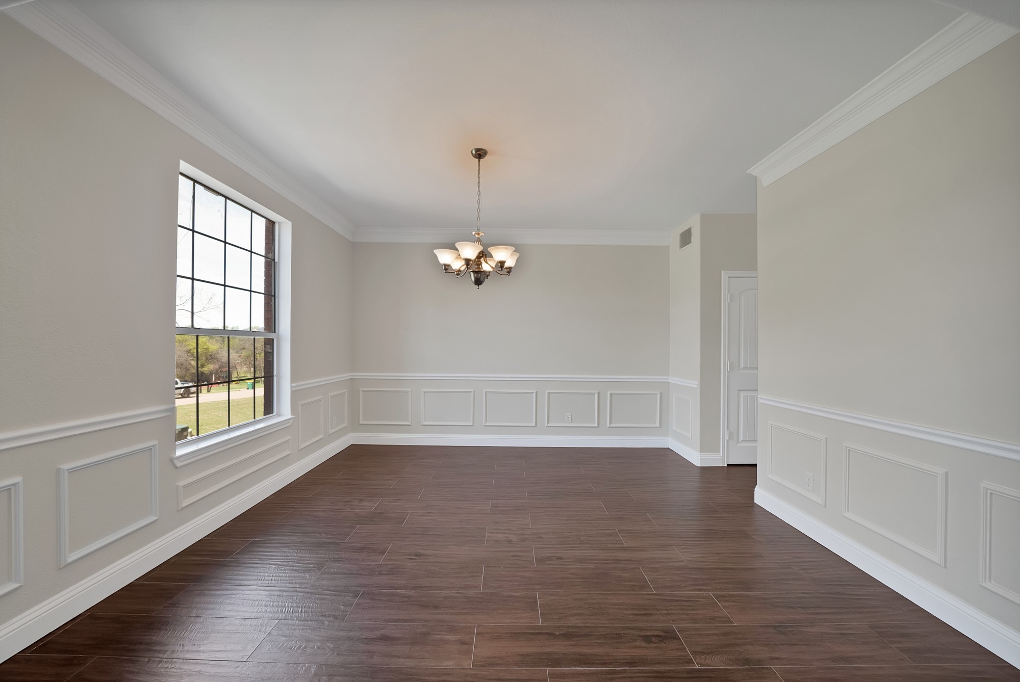 2770 S Lakeview Drive Cedar Hill TX 75104
