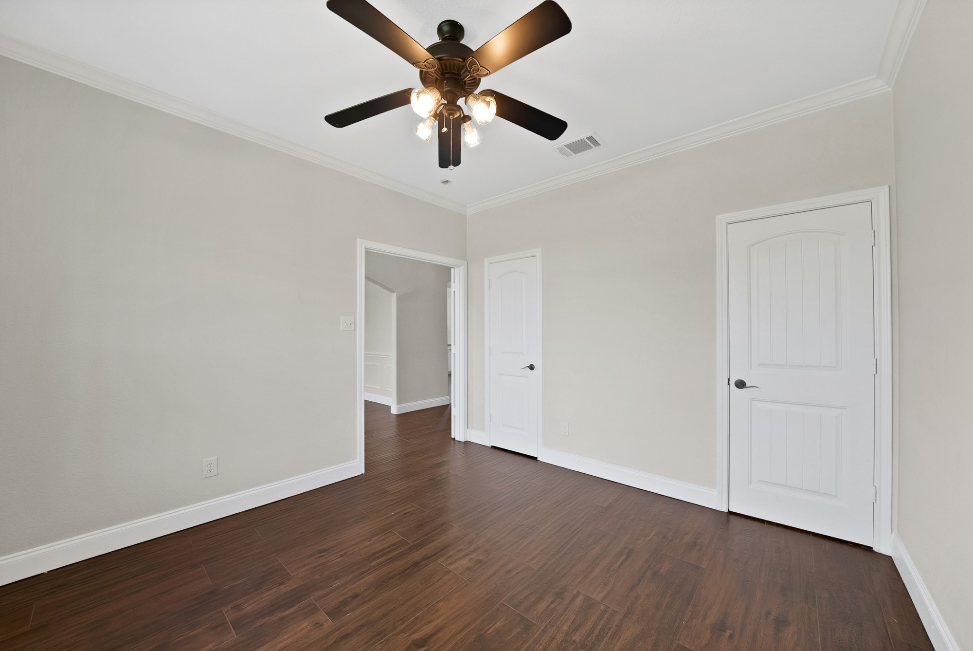 2770 S Lakeview Drive Cedar Hill TX 75104