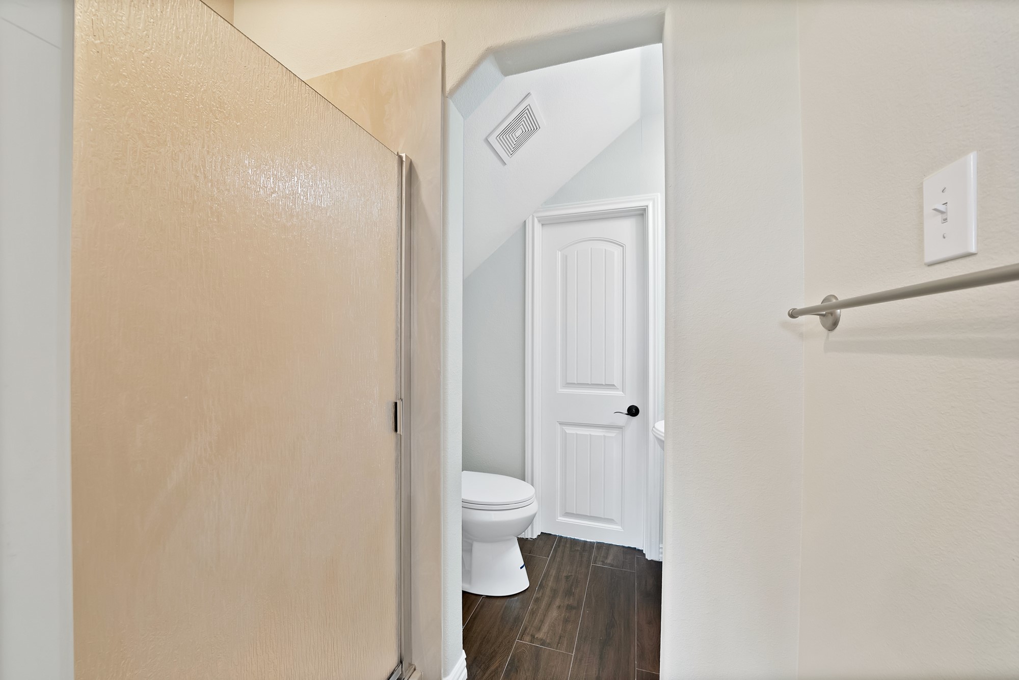 2770 S Lakeview Drive Cedar Hill TX 75104