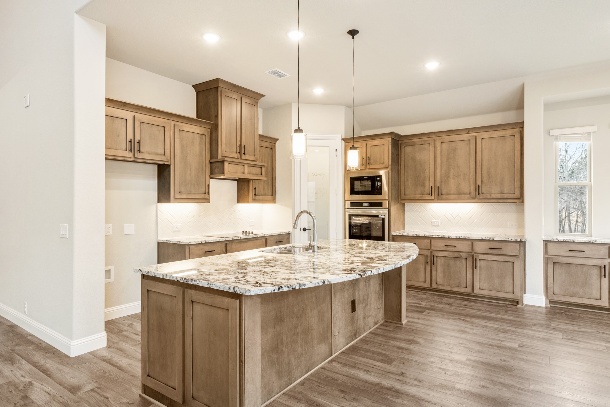 805 Delray Court Midlothian TX 76065
