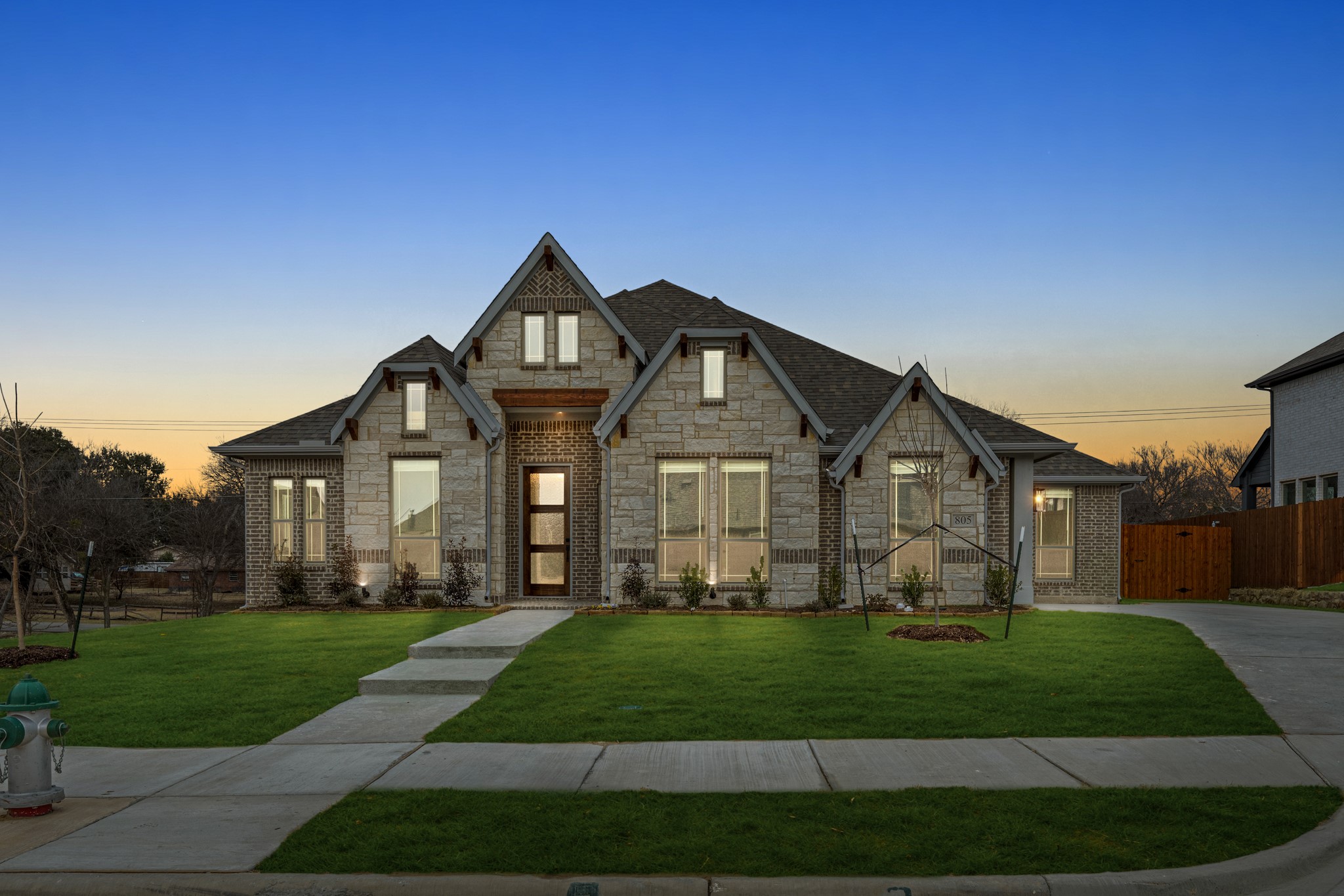 805 Delray Court Midlothian TX 76065
