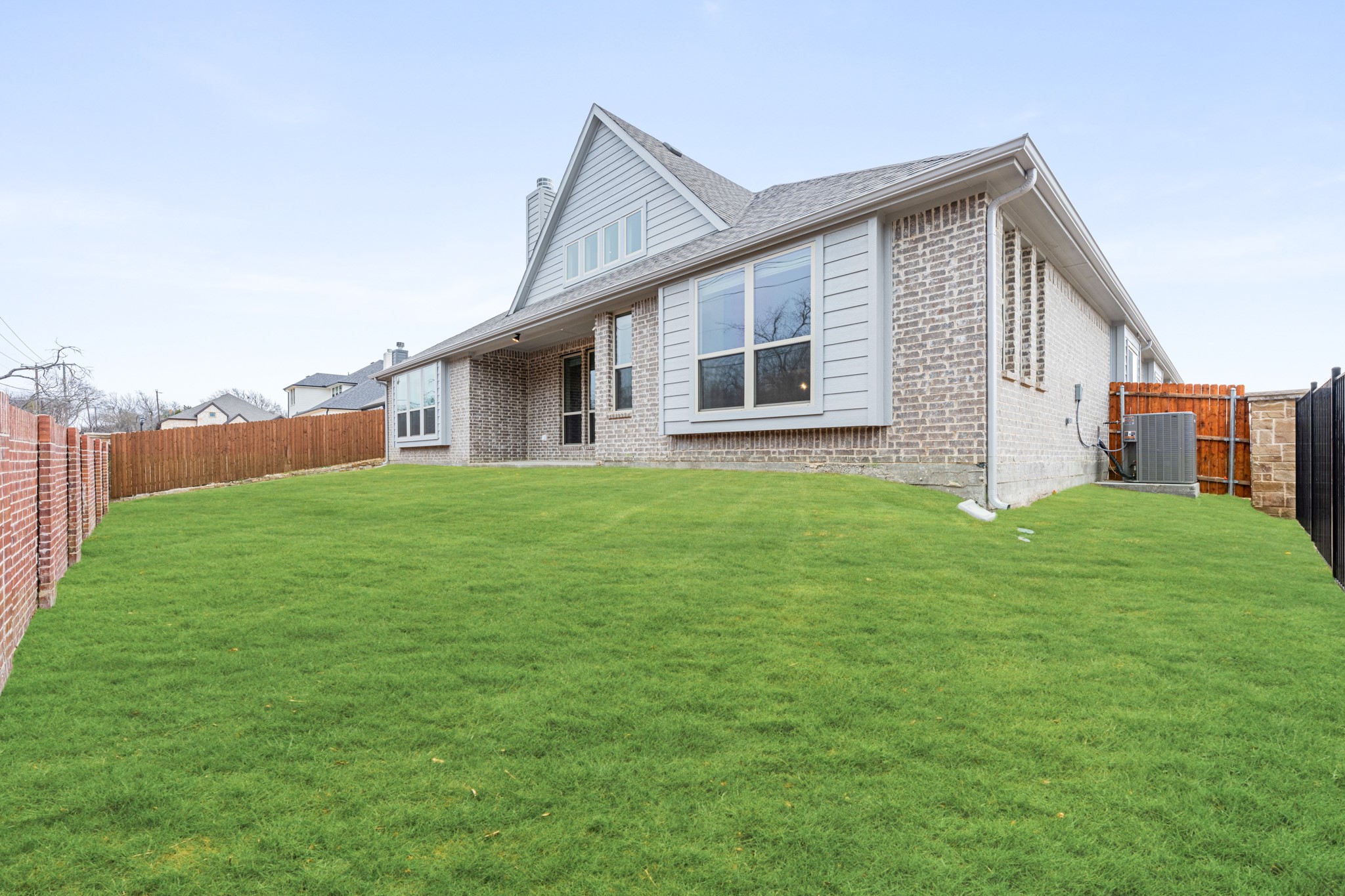 805 Delray Court Midlothian TX 76065