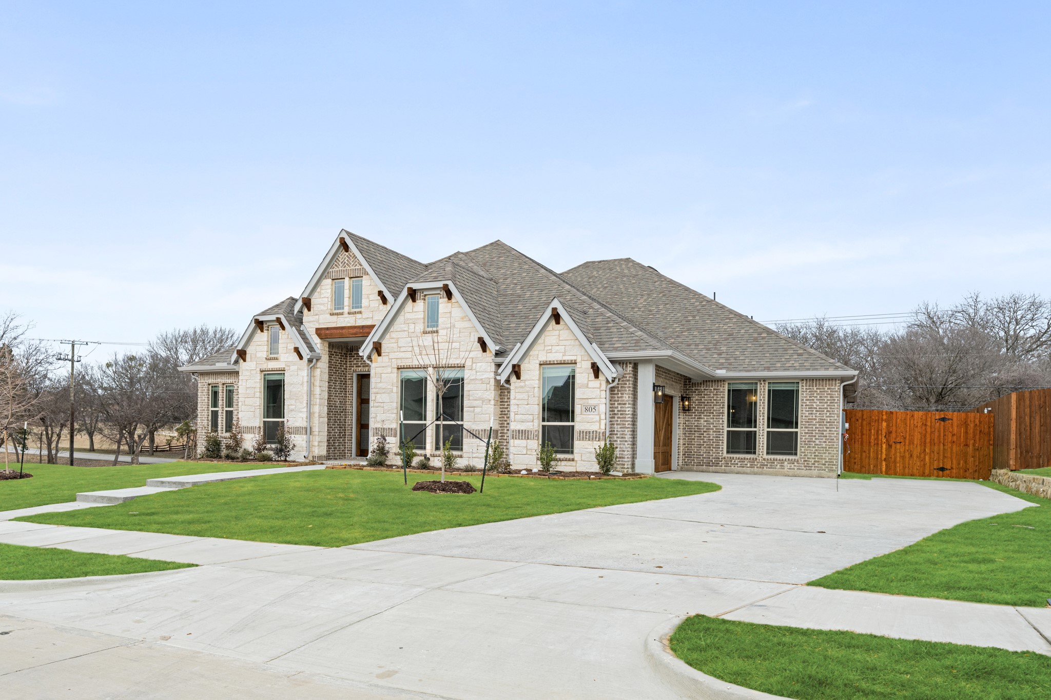 805 Delray Court Midlothian TX 76065