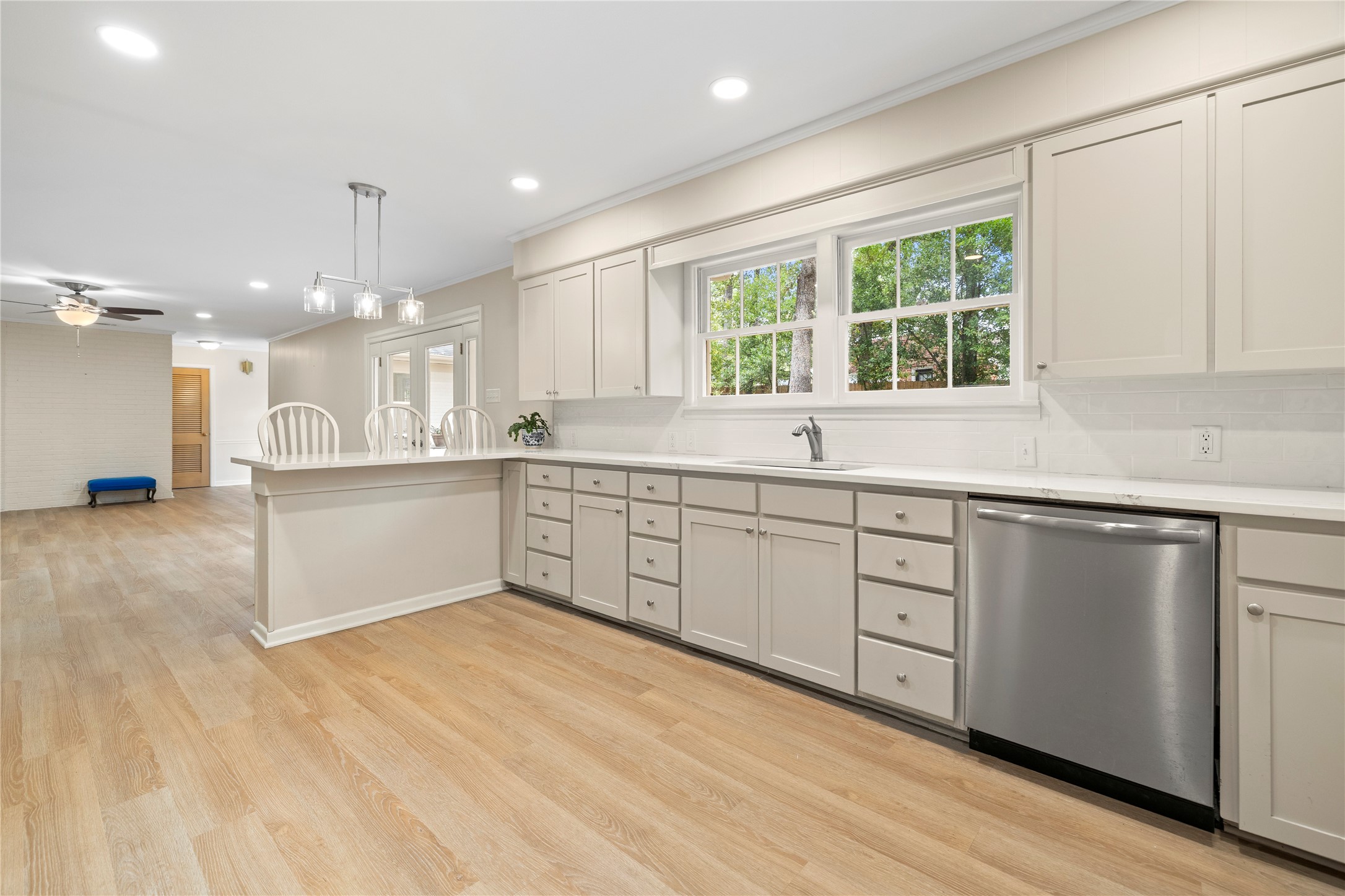 1602 Dennis Drive Tyler TX 75701