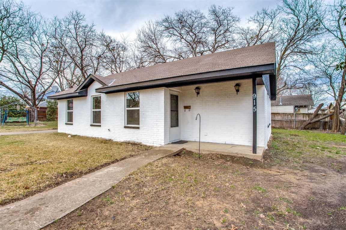 915 S Johnson Street Mckinney TX 75069
