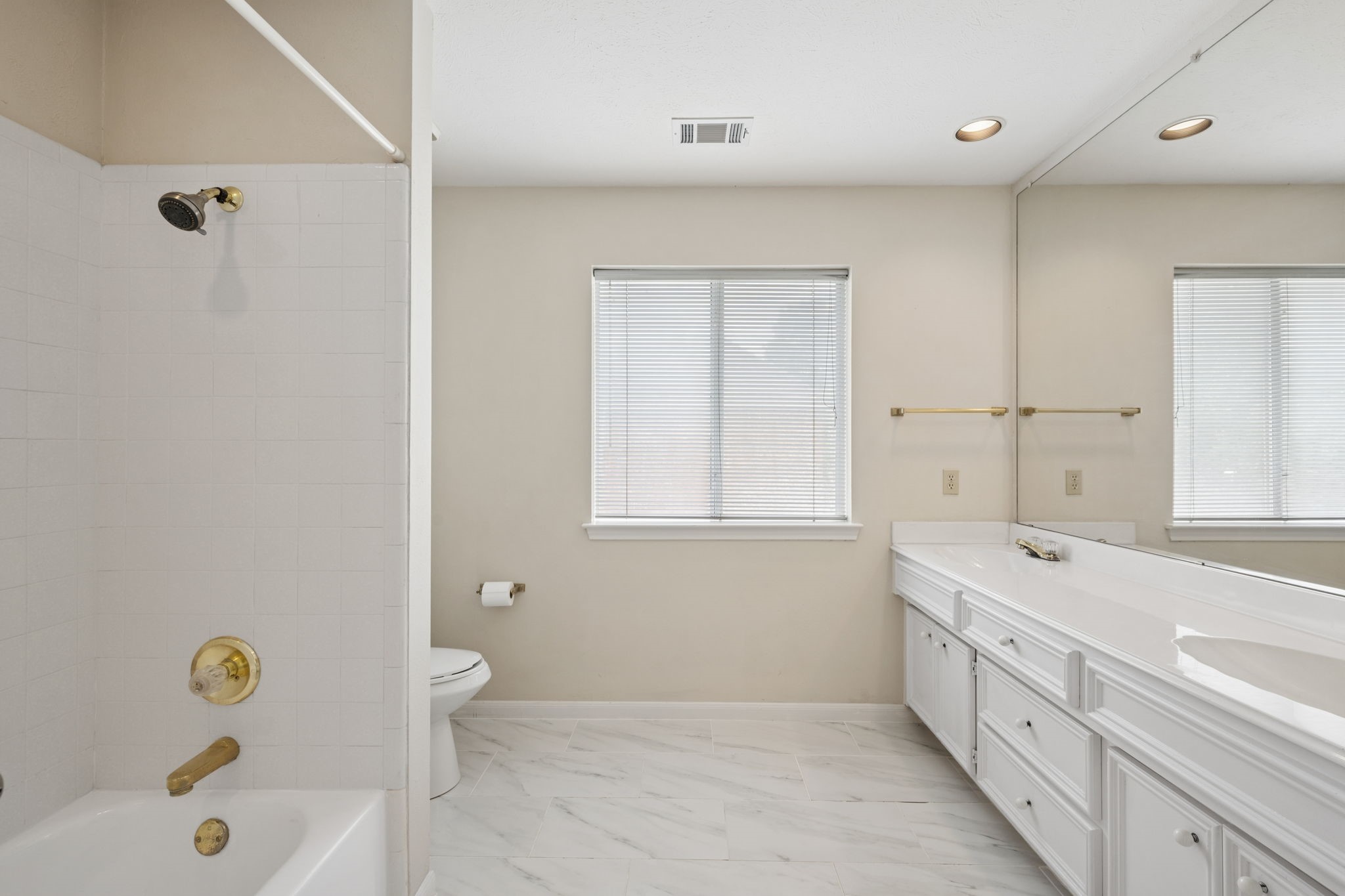 2417 Fulton Drive Garland TX 75044
