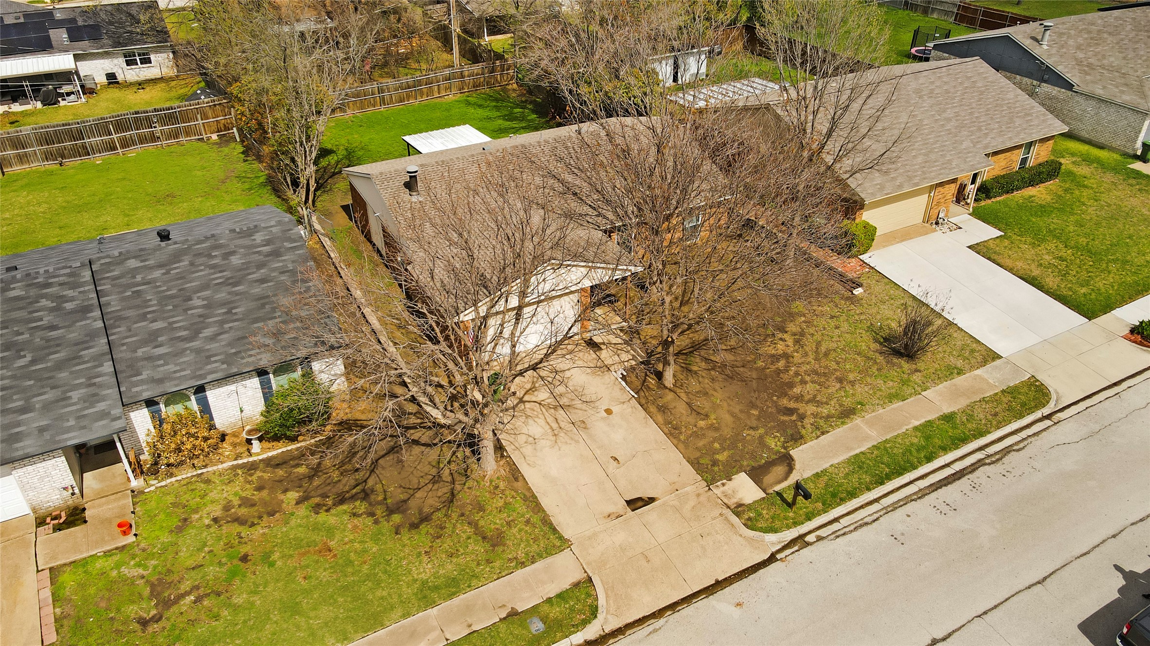 7437 Sandhurst Lane S North Richland Hills TX 76182