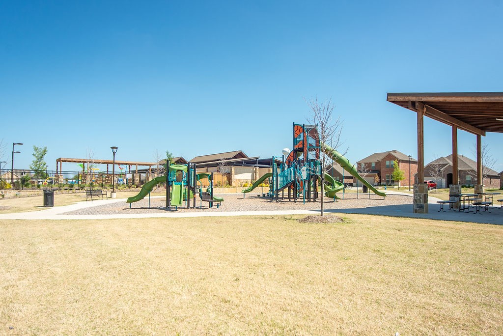 608 Daybreak Lane Lavon TX 75166