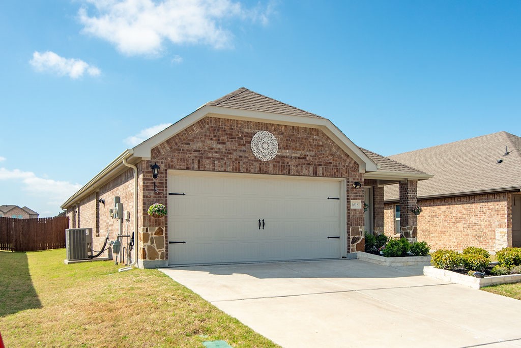 608 Daybreak Lane Lavon TX 75166