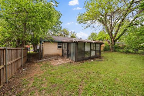 214 Independence Drive Garland TX 75043