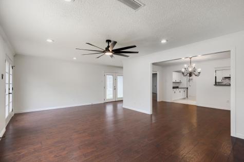 4005 Tynes Drive Garland TX 75042