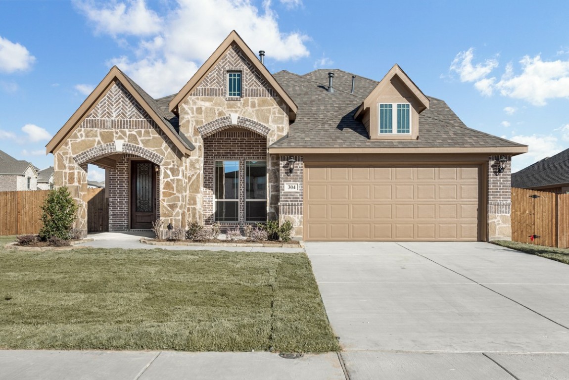 304 Hidden Cove Drive Ponder TX 76259