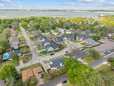 1706 Dunn Street Grapevine TX 76051