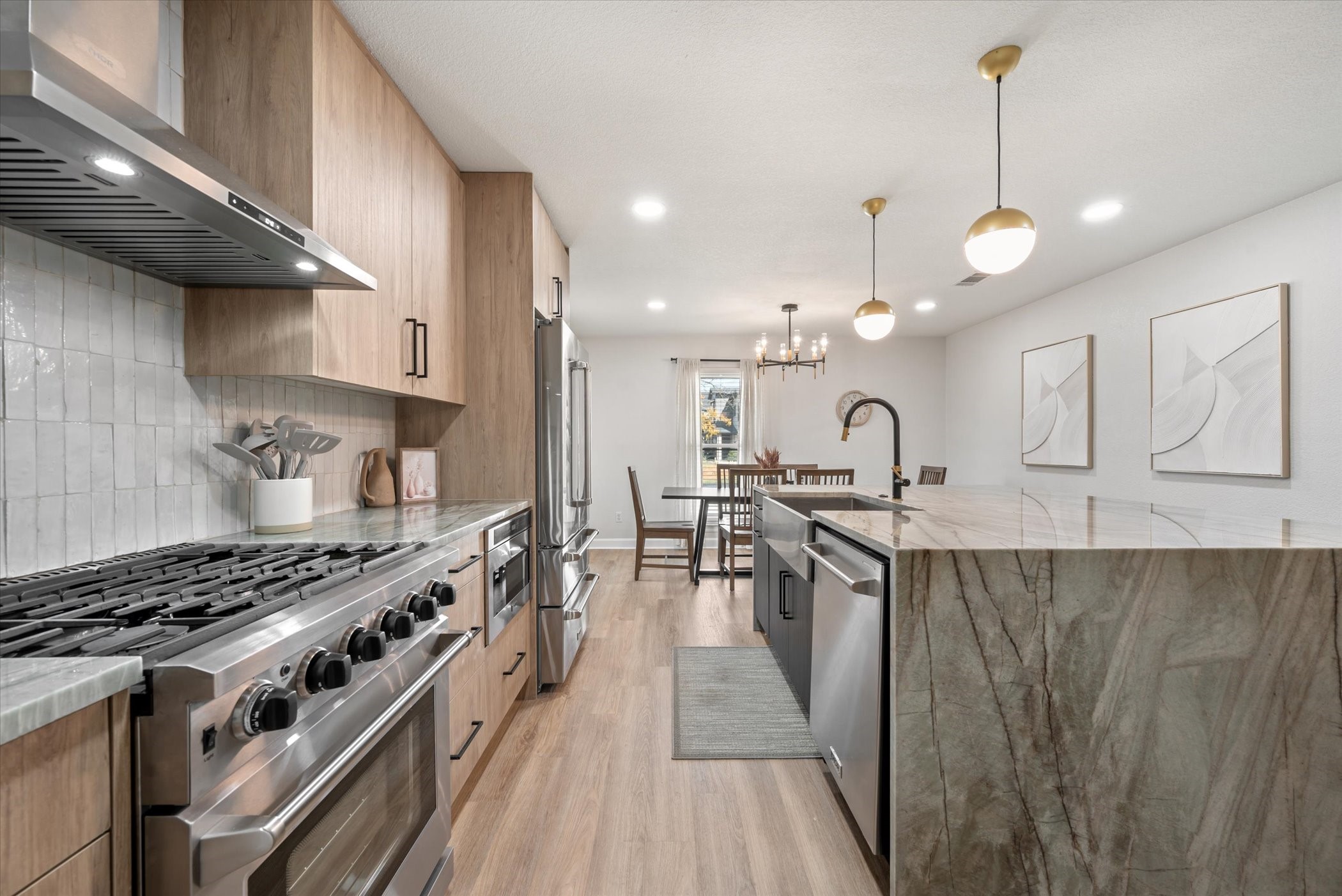 1706 Dunn Street Grapevine TX 76051
