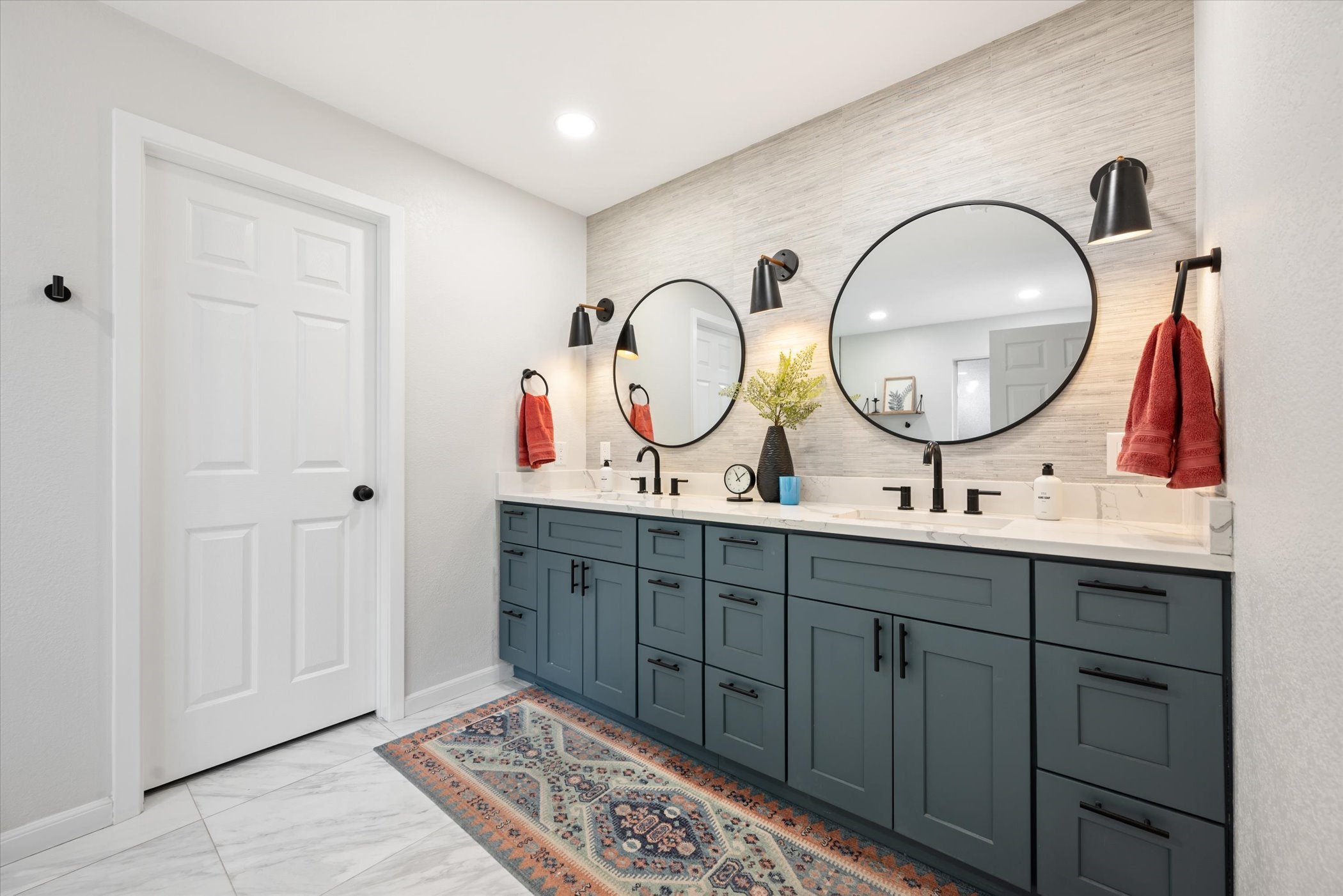 1706 Dunn Street Grapevine TX 76051