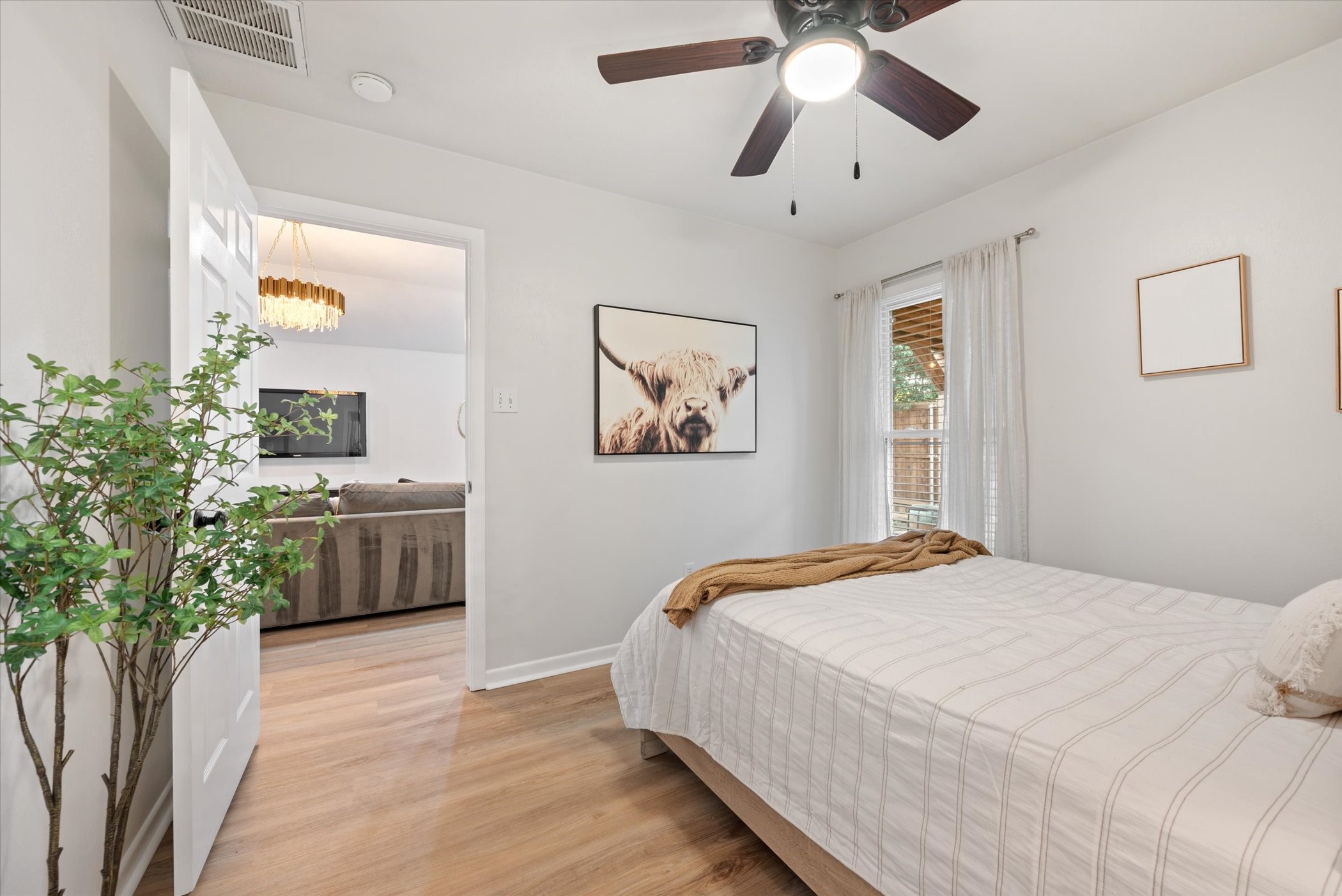 1706 Dunn Street Grapevine TX 76051