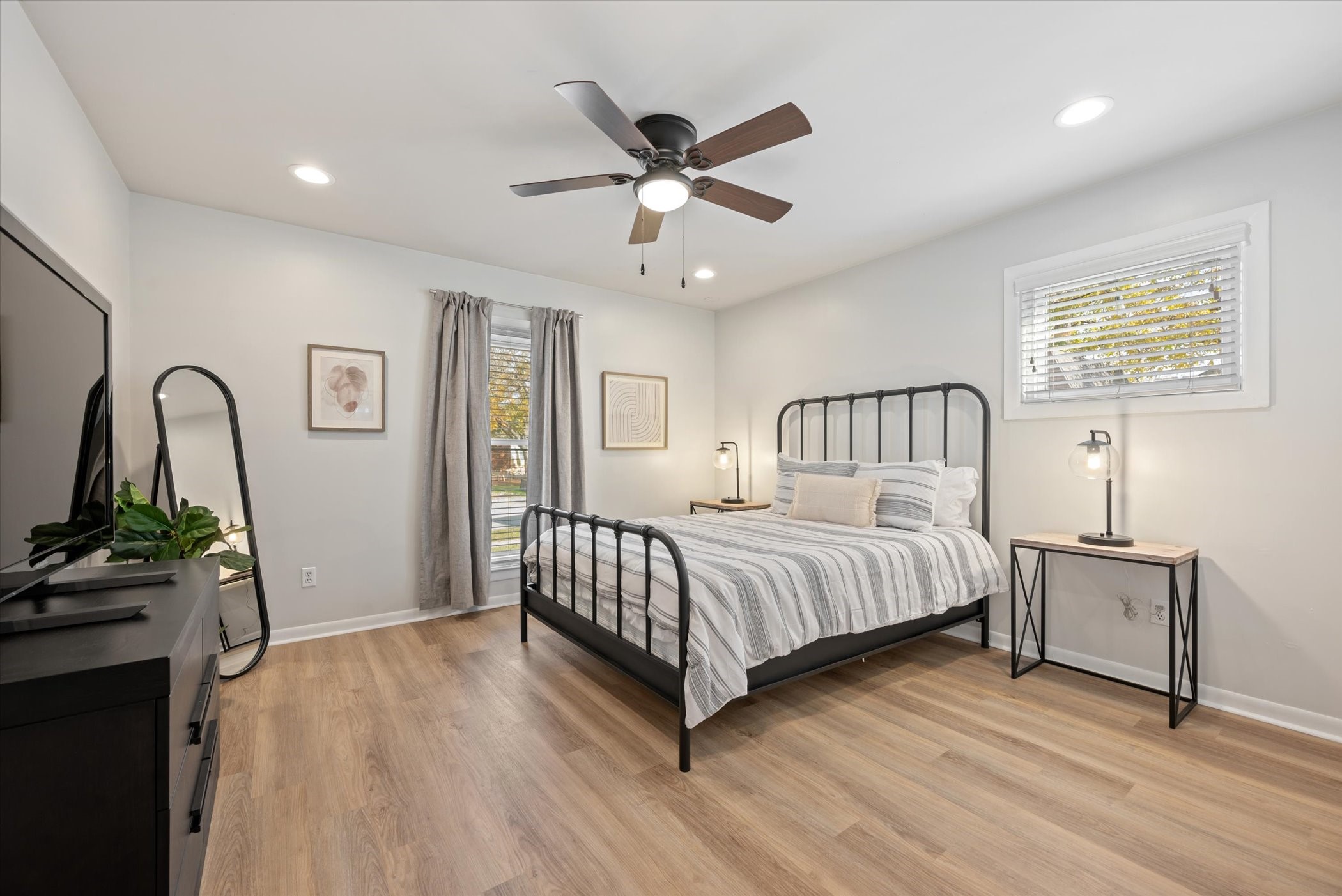 1706 Dunn Street Grapevine TX 76051