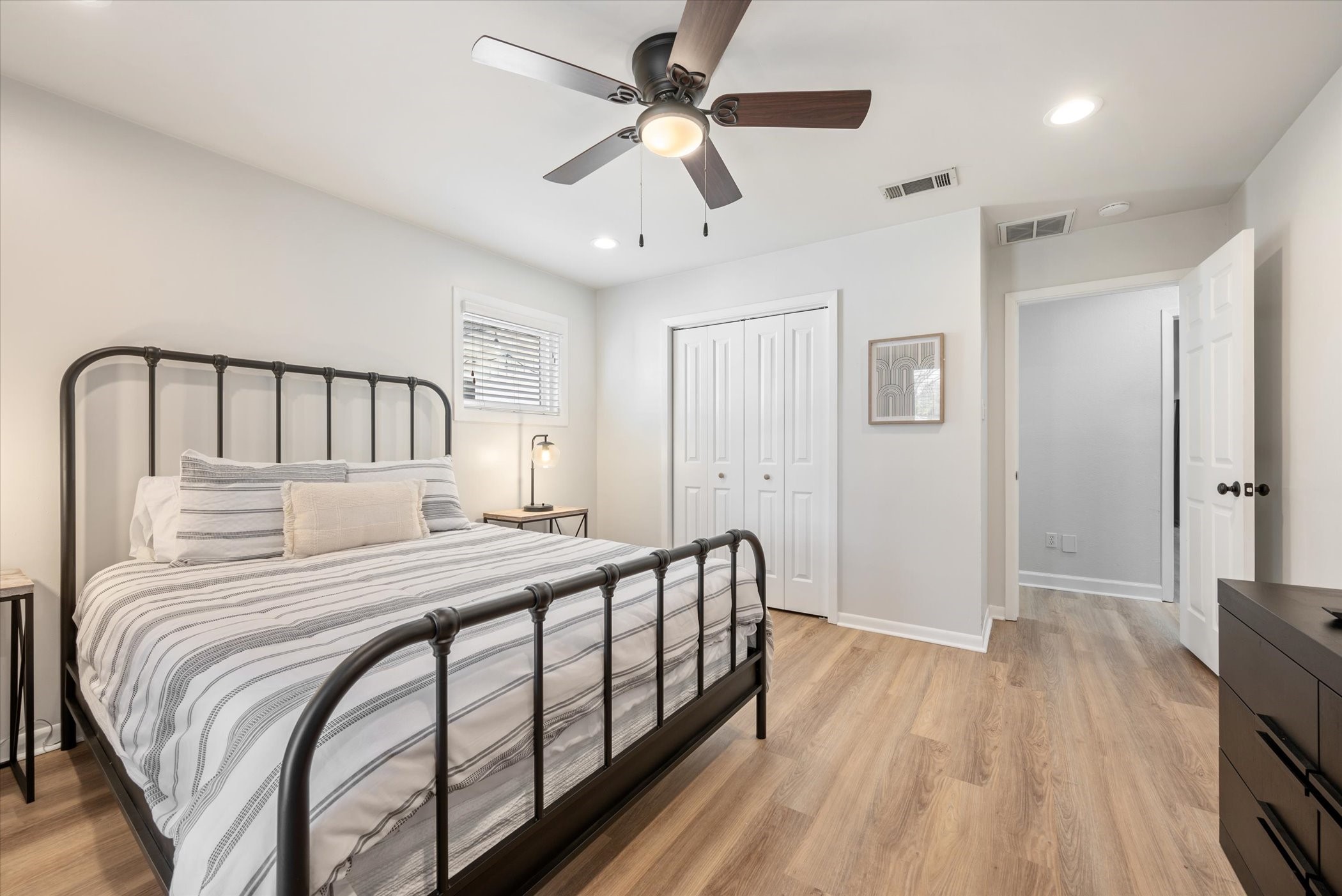 1706 Dunn Street Grapevine TX 76051