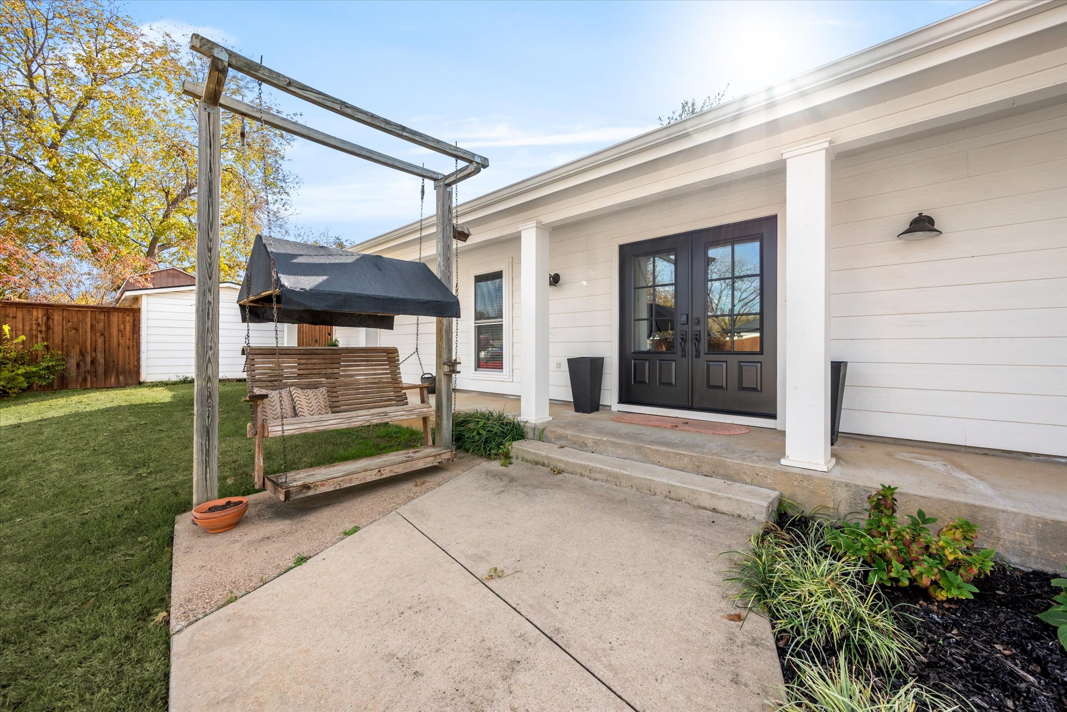 1706 Dunn Street Grapevine TX 76051