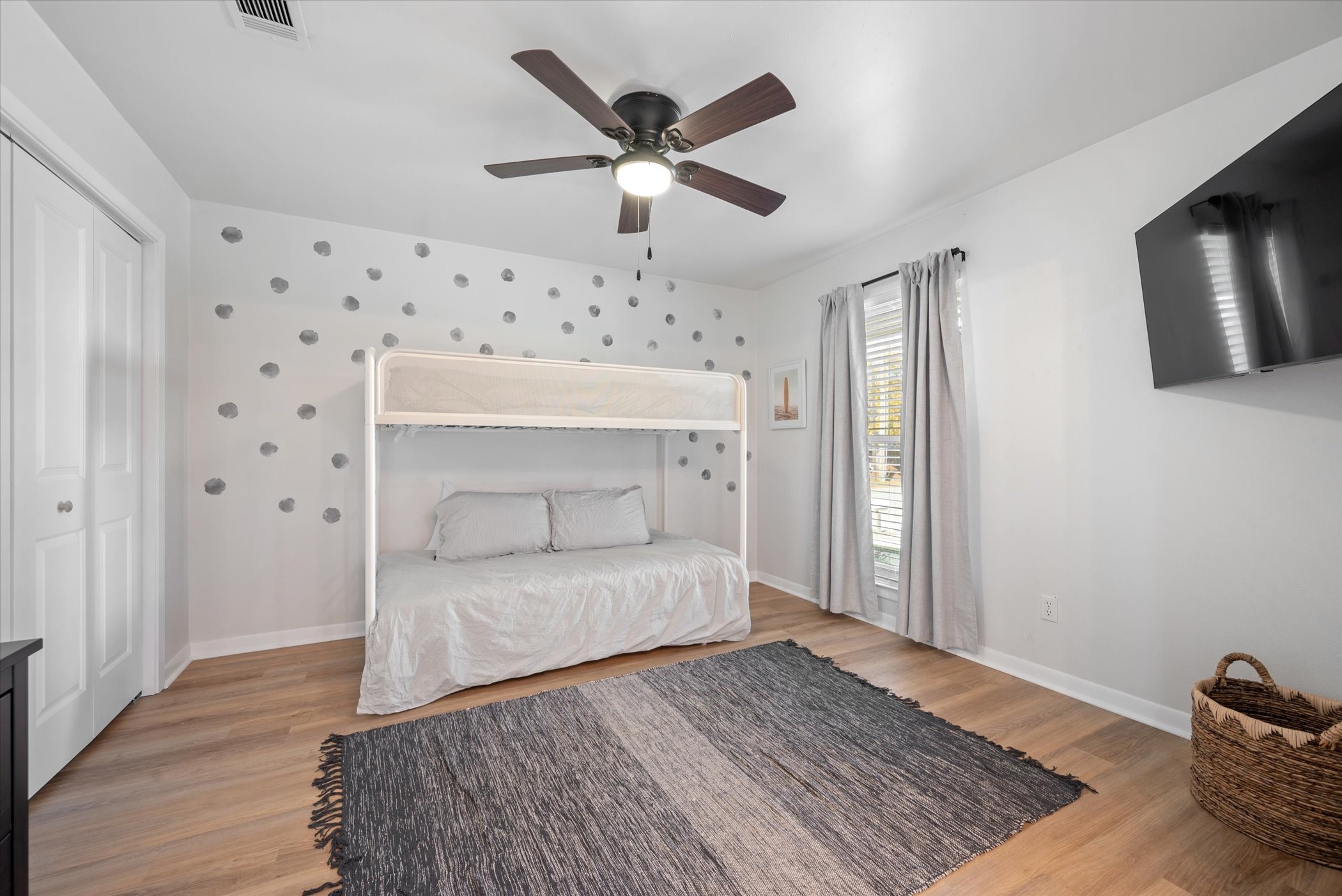 1706 Dunn Street Grapevine TX 76051