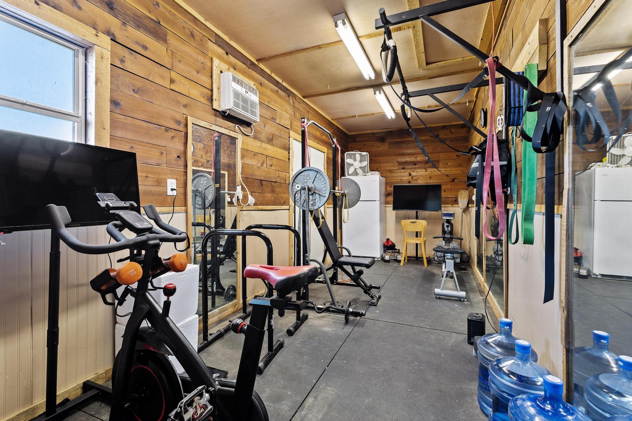 3954 County Road 1141 Leonard TX 75452