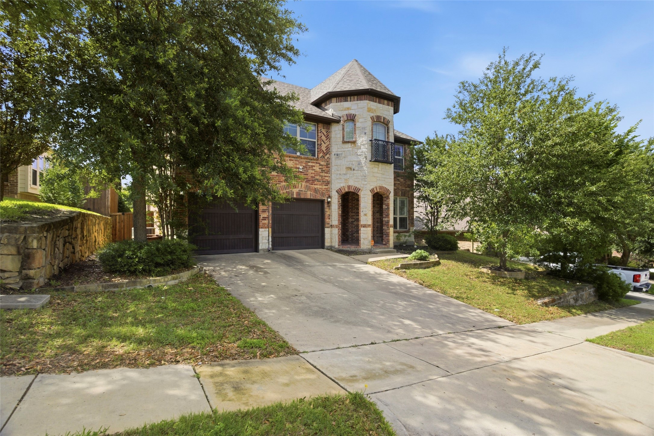 6517 Valencia Grove Pass Fort Worth TX 76132