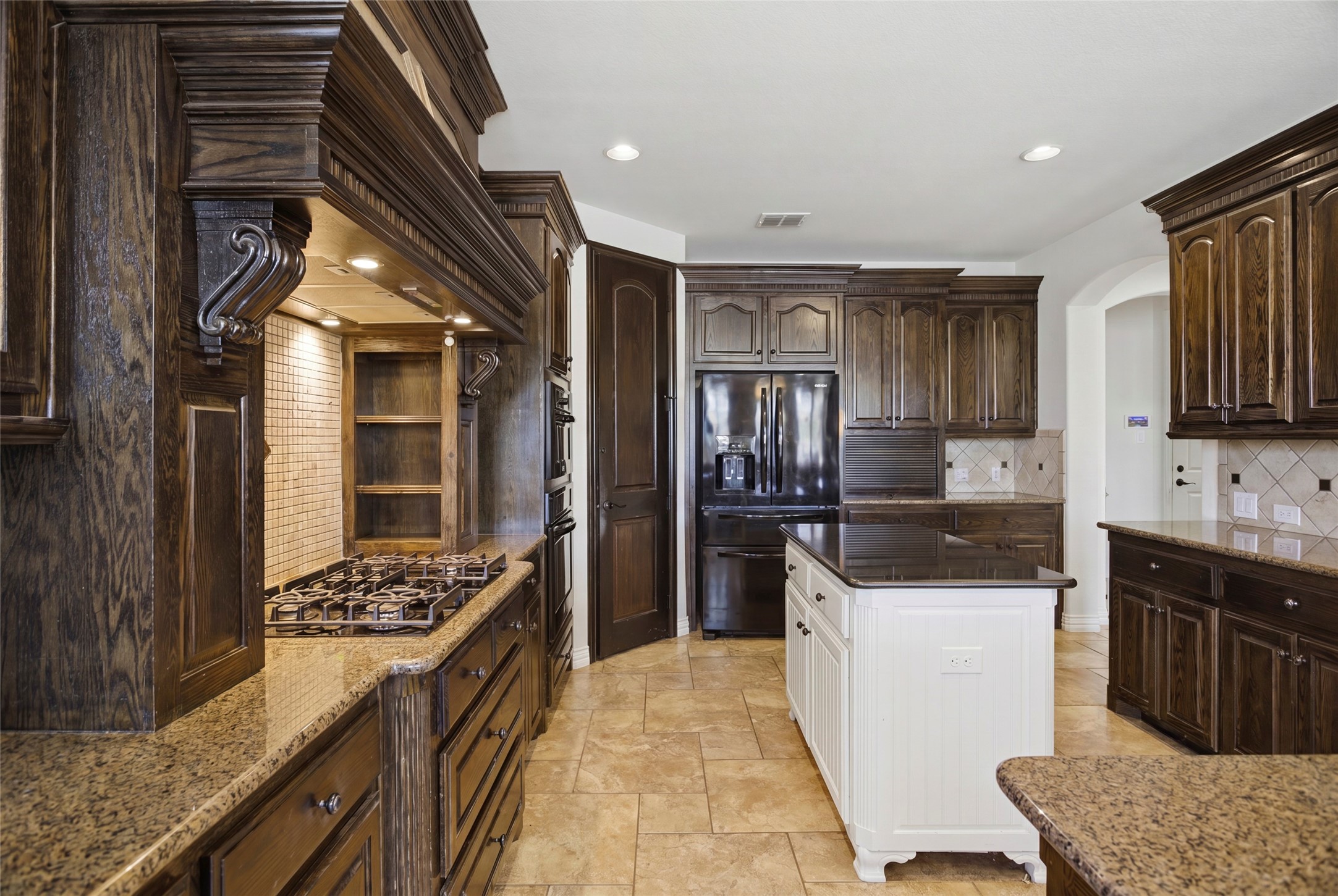 6517 Valencia Grove Pass Fort Worth TX 76132