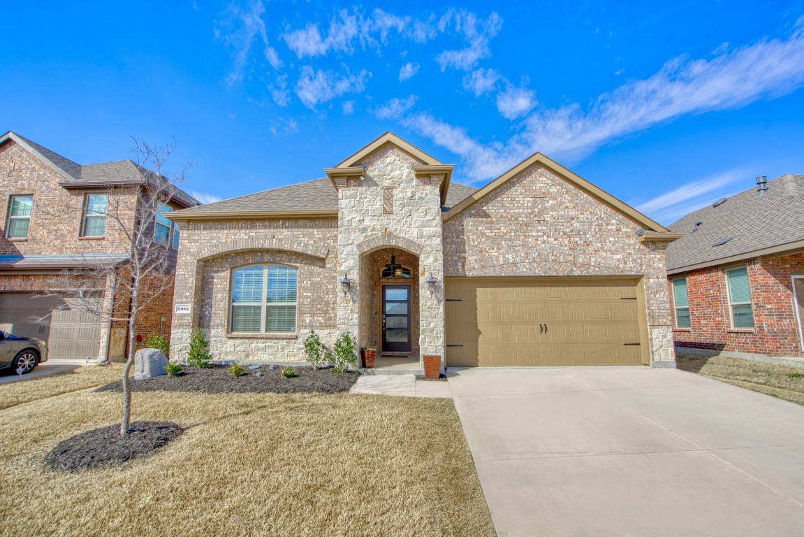 2801 Ainsworth Road Aubrey TX 76227