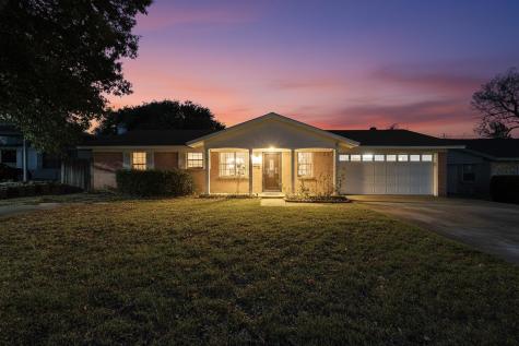 2712 Pennington Street Irving TX 75062