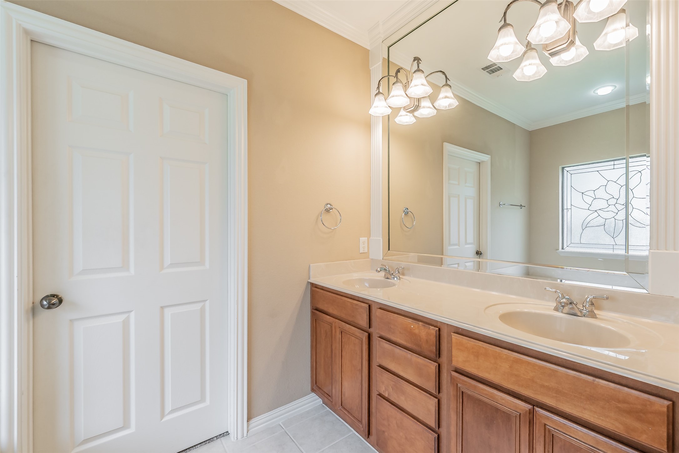 2728 Park Place Burleson TX 76028
