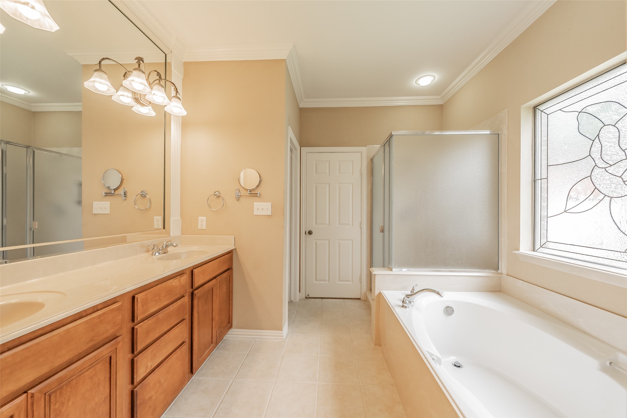 2728 Park Place Burleson TX 76028